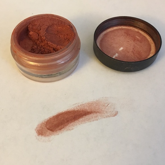 Bare Minerals Eye Shadow - Picture 4 of 5